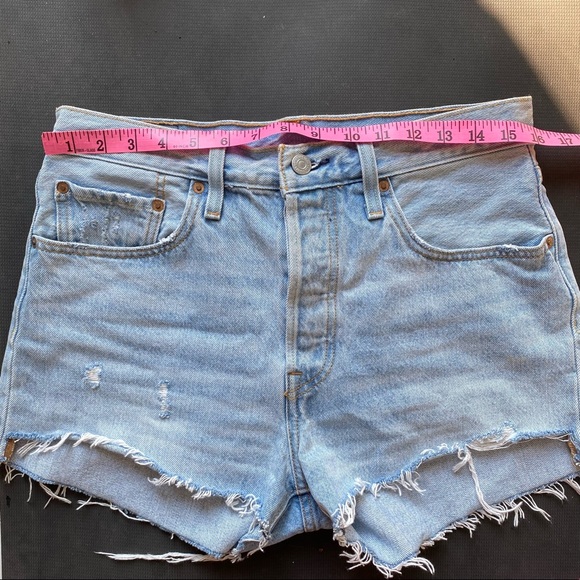 Levi’s jean shorts - Picture 1 of 6